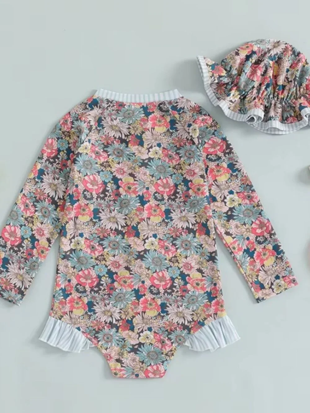 Floral Toddler Girls Long Sleeve One Piece Swimsuit Bathing Suit & Hat - Picture 6 of 7
